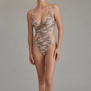 Brand New Acacia ARIA CROCHET FULL PIECE - RESORT 2024 Large